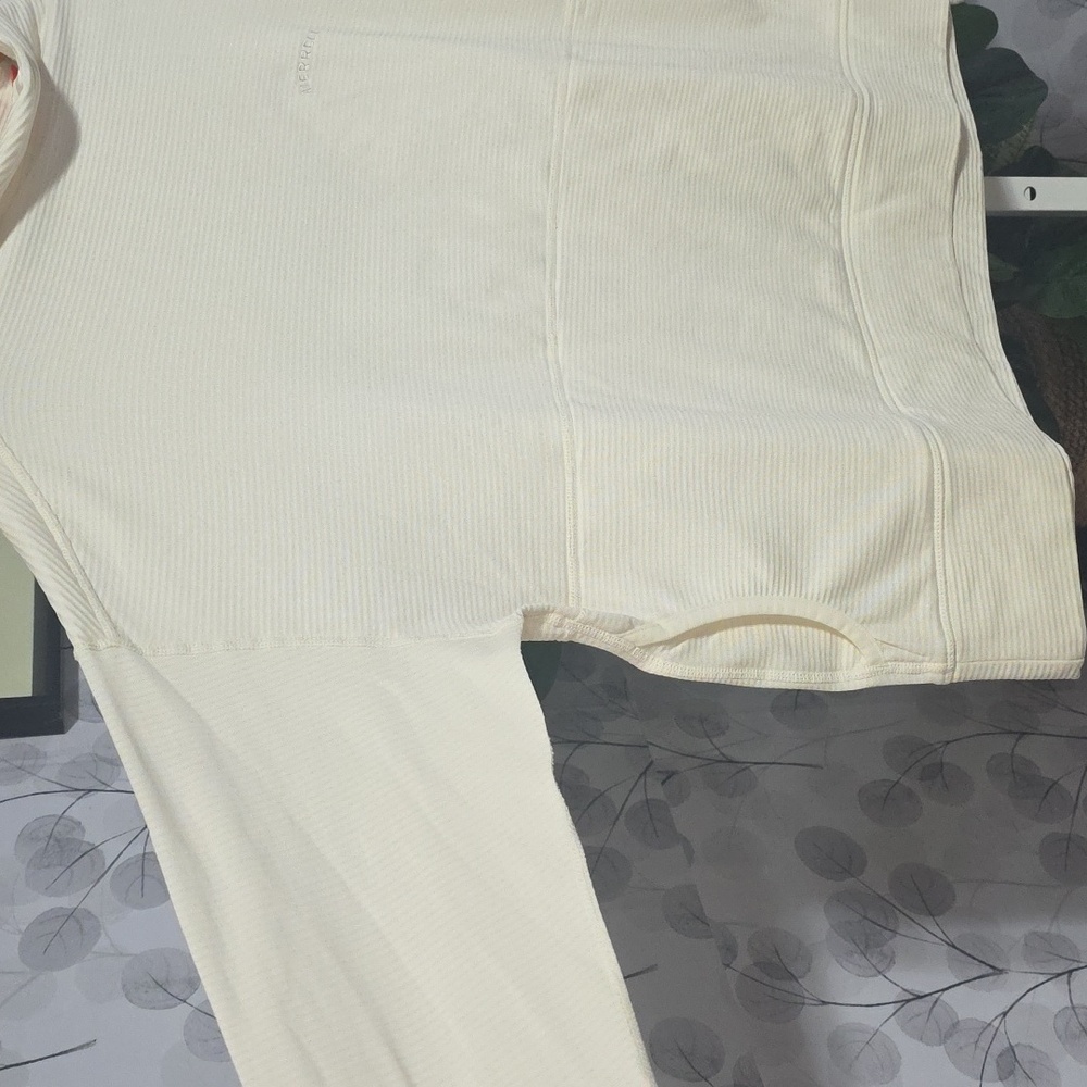 Merrell Mock Neck Pullover - Picture 14 of 14
